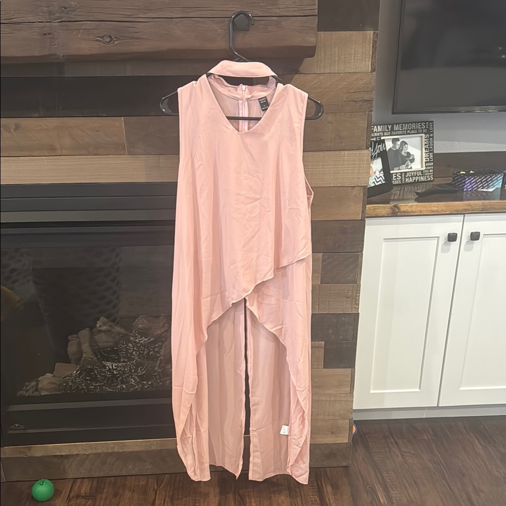 Elegant Pink Sleeveless Dress